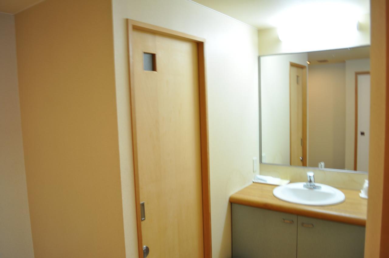 Kobushi No Yu Atsuma Hotel Екстериор снимка