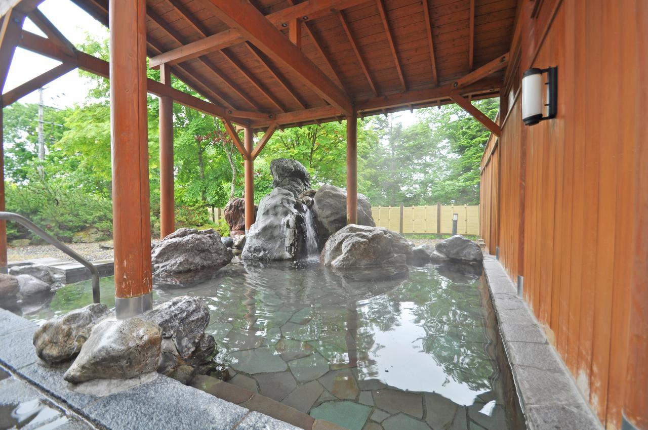 Kobushi No Yu Atsuma Hotel Екстериор снимка