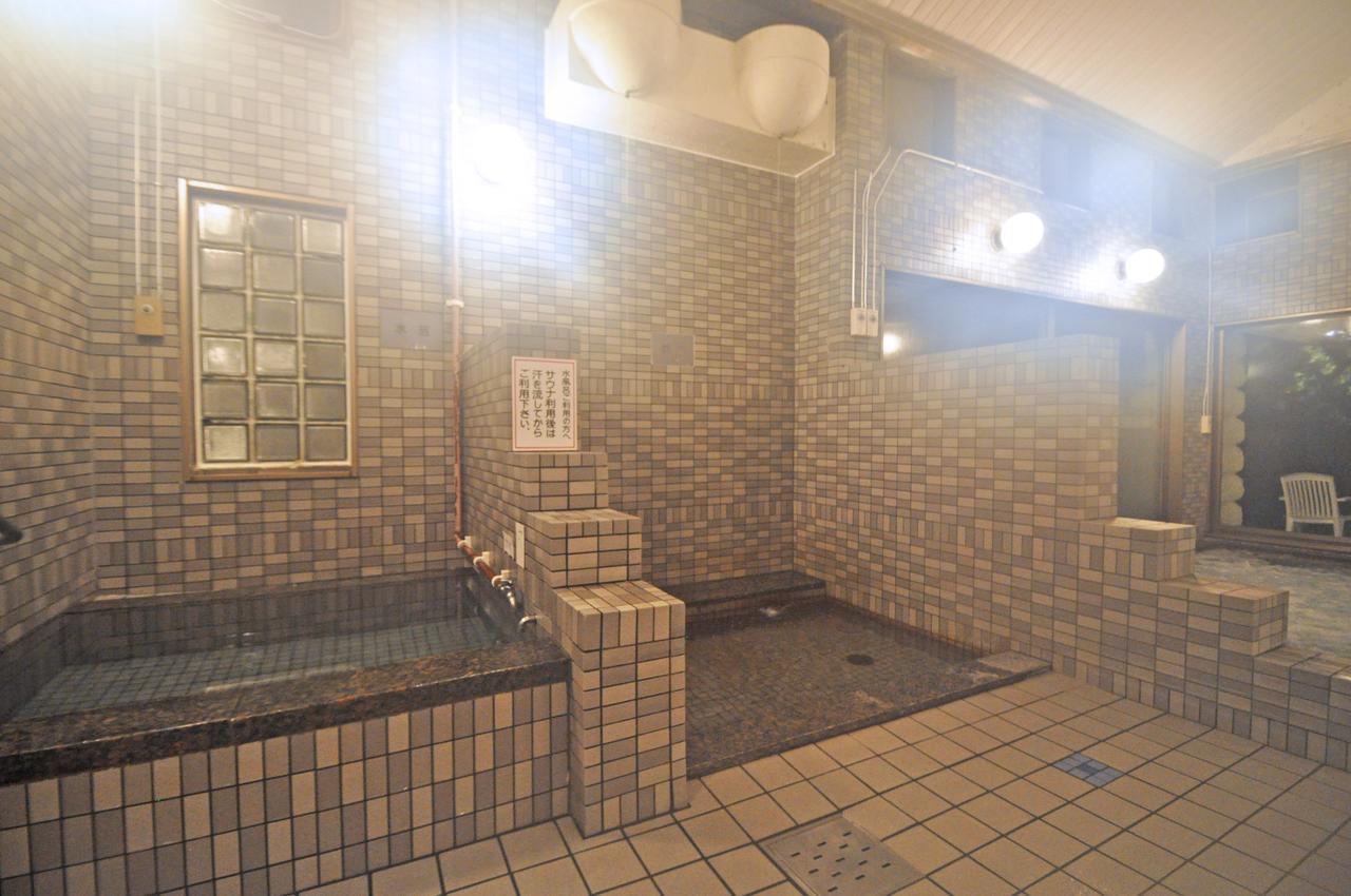 Kobushi No Yu Atsuma Hotel Екстериор снимка